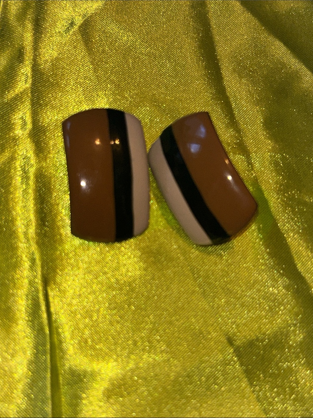 80’s earrings